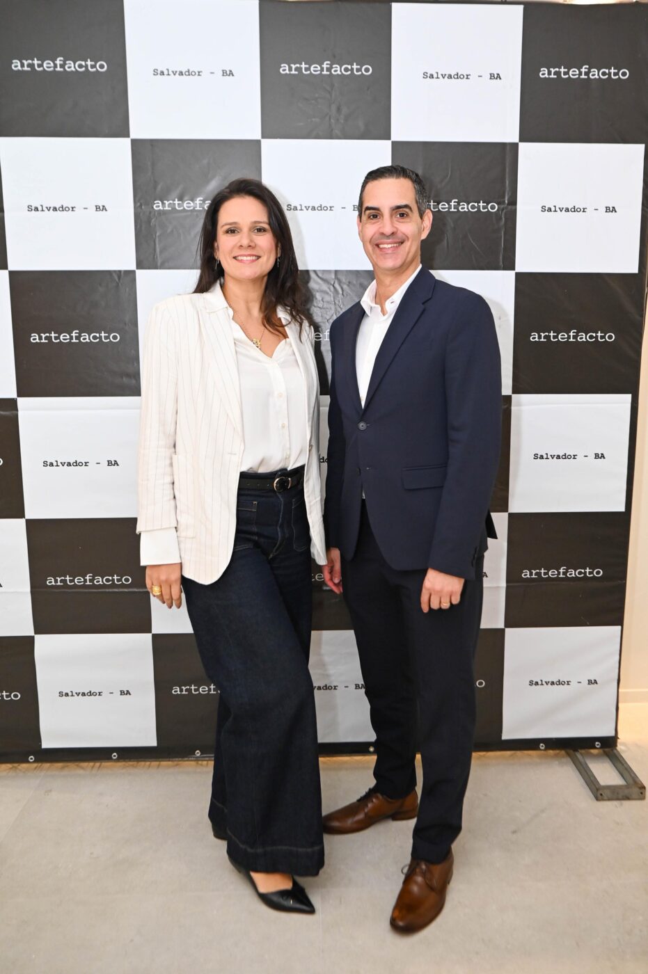 Priscila Valias e João Llanas