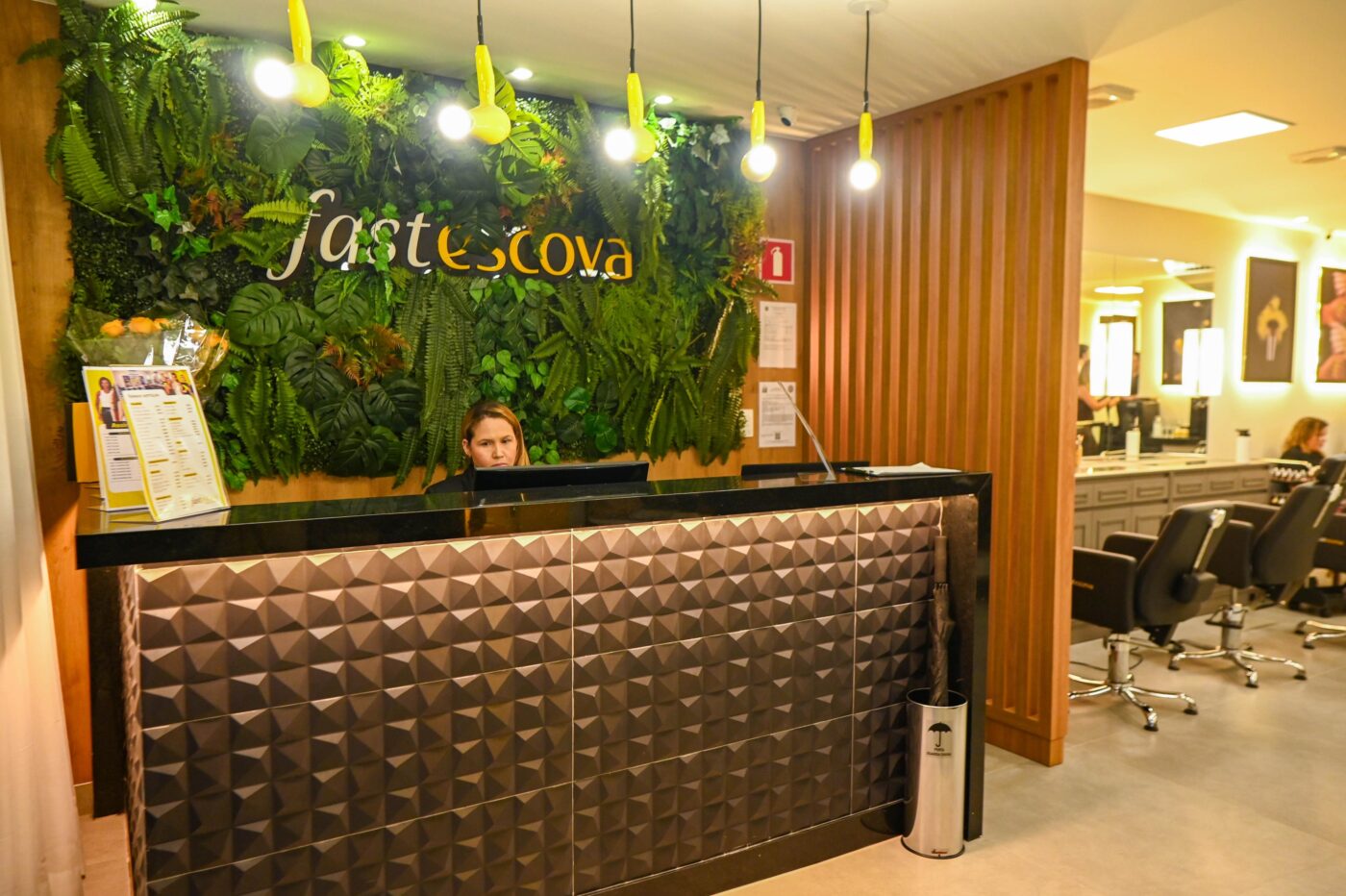 Fast Escova - Horto Florestal