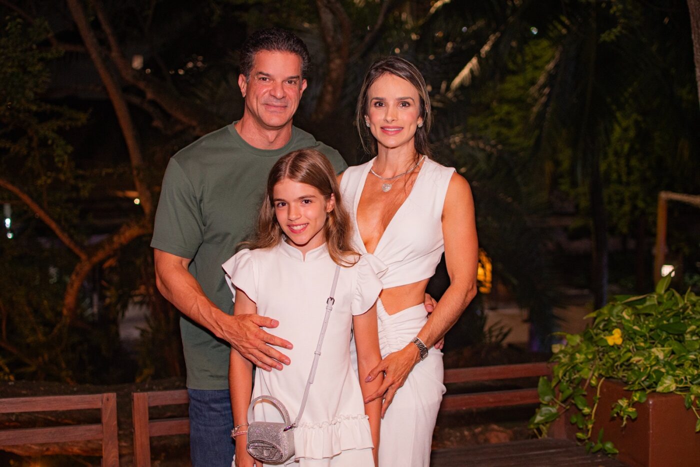 Modezil Cerqueira, Júlia Rodrigues e Giovana Carvalho