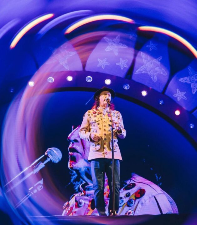 Com ingressos esgotados, Alceu Valença se apresenta em Salvador nesta sexta-feira (10) em turnê que celebra seus 80 anos