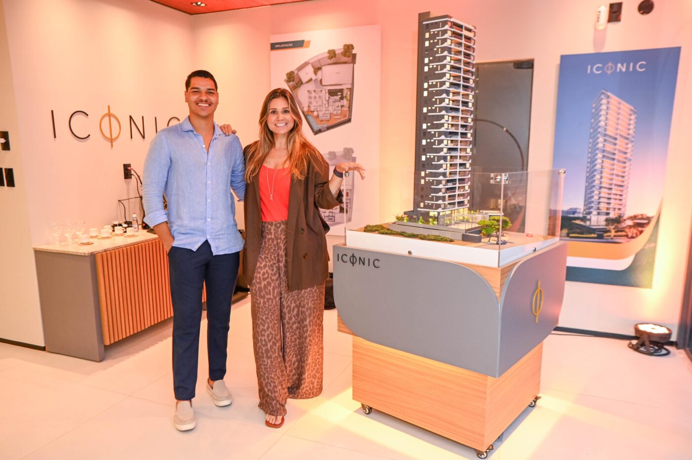 Júnior Rocha e Patrícia Leal