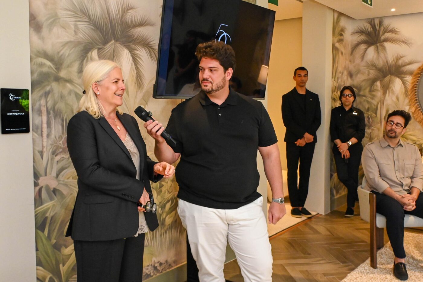 Monica Galvani e Kauê Gramulha