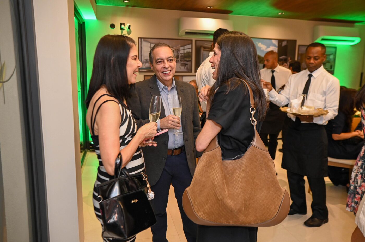 Iconic Caminho das Árvores 