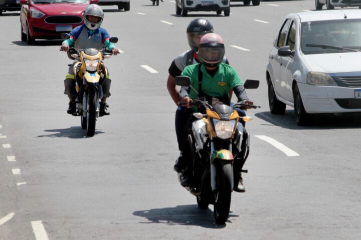 IPVA com 8% de desconto para placas final 3 vence nesta quarta (29)