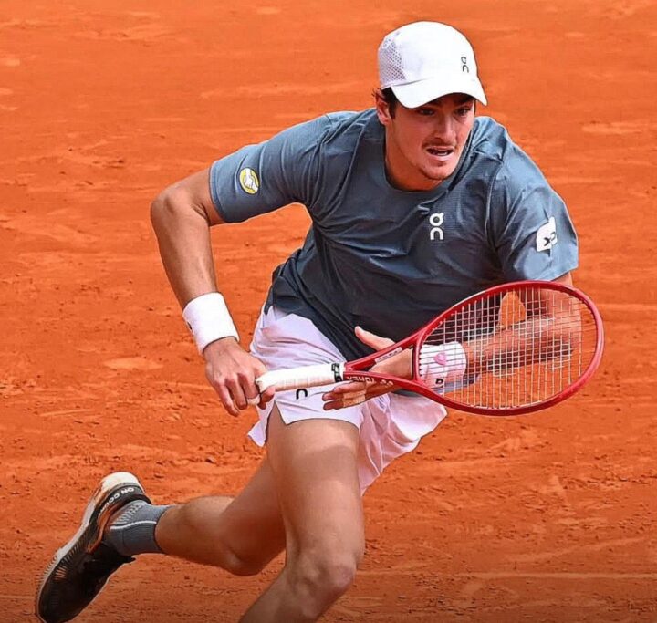 João Fonseca avança às quartas em Monte Carlo e conquista melhor resultado da carreira