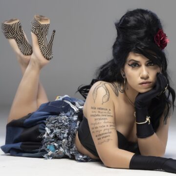 Clariana apresenta tributo a Amy Winehouse no Pelourinho