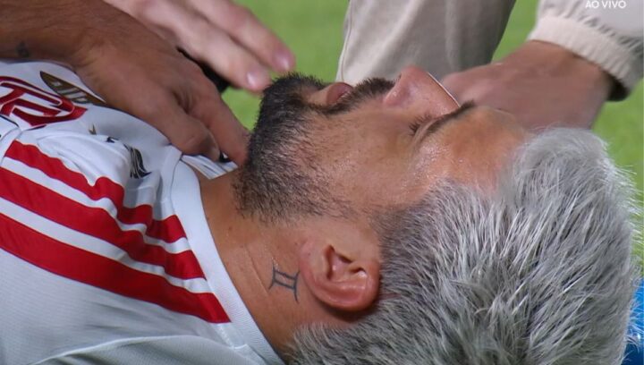 Arrascaeta preocupa Flamengo após sair machucado contra o Estudiantes na Libertadores