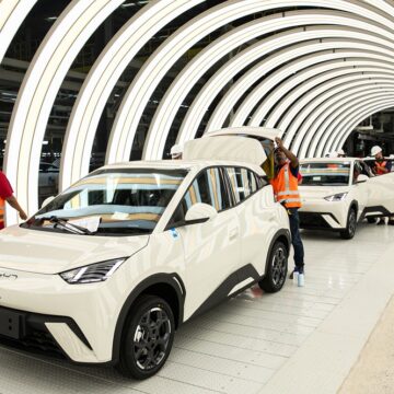 BYD amplia produção e abre 450 vagas com foco em novo turno na Bahia