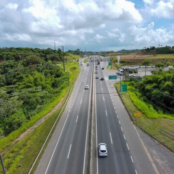 Feriado do Dia do Trabalhador deve levar mais de 470 mil veículos às rodovias da Bahia; confira previsões de menor fluxo