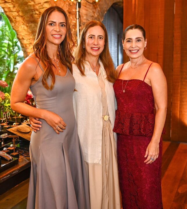 Carla Amorim inicia celebração de 35 anos e lança coleção durante almoço em Salvador; veja fotos