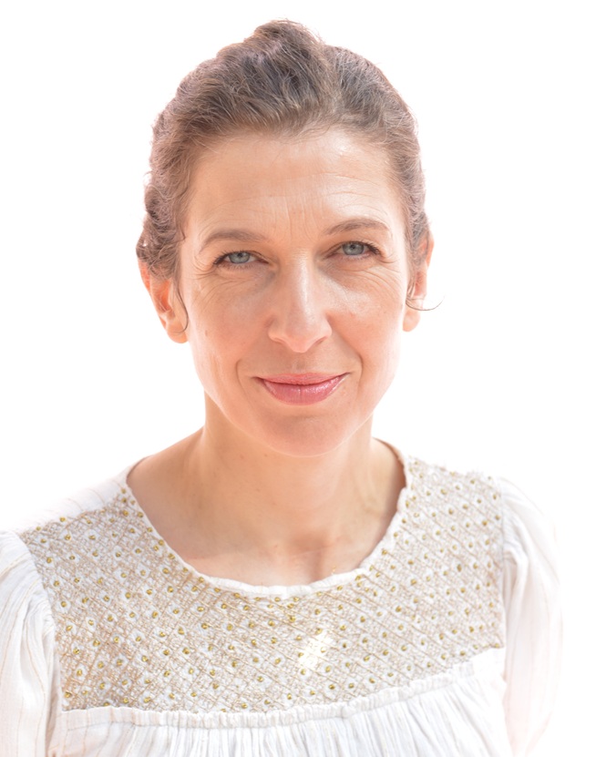 “Malária”: Escritora alemã radicada na Bahia lança romance premiado em Salvador