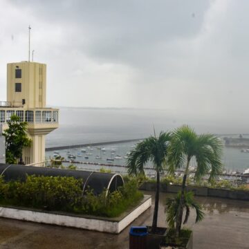 Por que chove mais em Salvador entre abril e junho? Meteorologistas explicam fenômeno