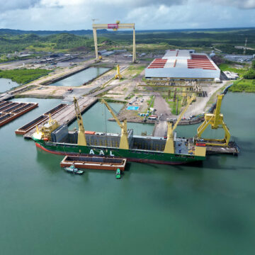 Estaleiro na Bahia receberá R$ 136,9 milhões para construção de navios de carga
