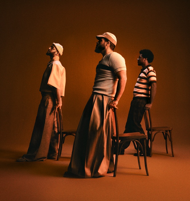 Gilsons abre turnê mundial com show em Salvador nesta semana