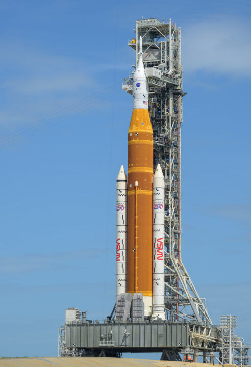 Foguete Space Launch System, o mais poderoso já construído pela agência espacial norte-americana — Foto: Bill Ingalls/NASA