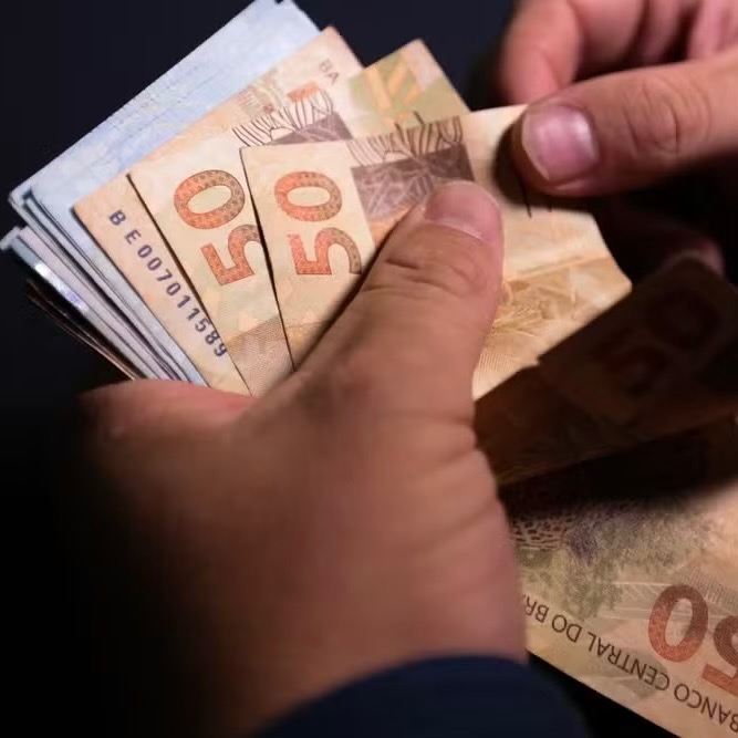 Mais de 47 milhões de brasileiros ainda possuem dinheiro esquecido em bancos; saiba como consultar