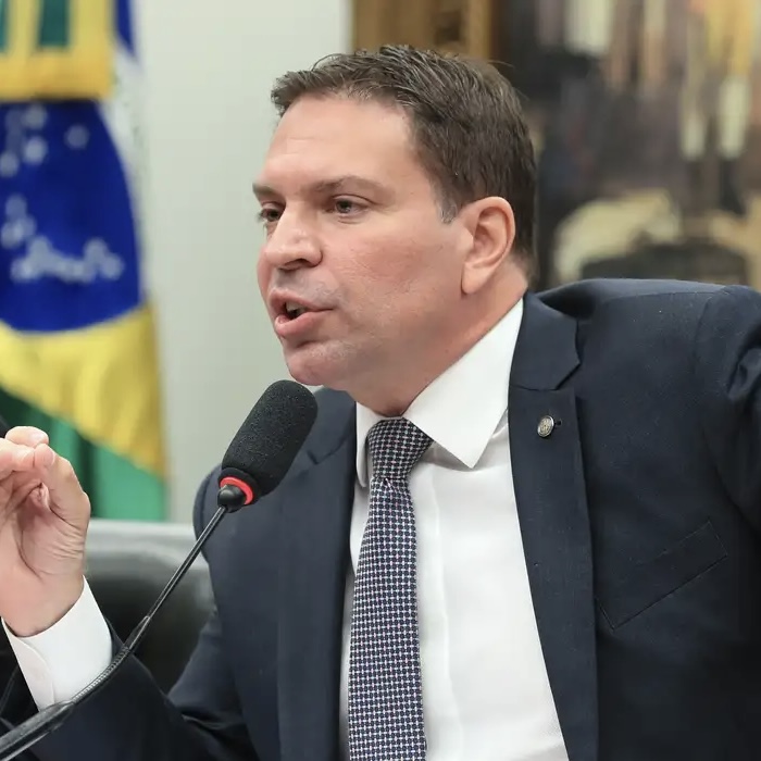 Alexandre Ramagem é liberado após ser preso nos Estados Unidos