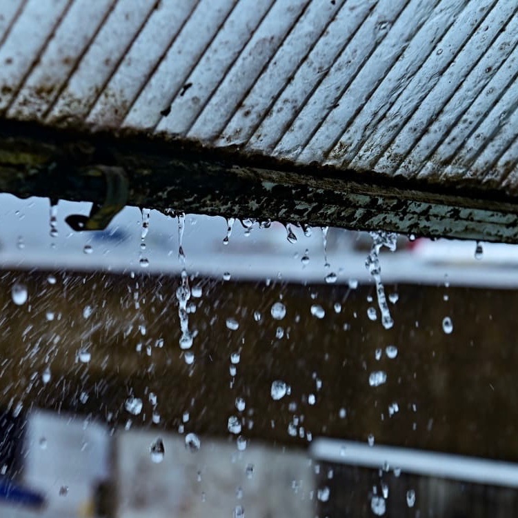 Inmet emite alerta de chuvas fortes para Salvador e mais de 100 cidades da Bahia; veja lista