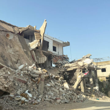 Irã ameaça romper cessar-fogo com os EUA após ataques de Israel contra o Líbano