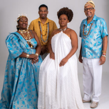 Grupo Òfá celebra o sagrado feminino em espetáculo gratuito no MAC_BAHIA