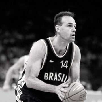 Relembre a carreira e o legado de Oscar Schmidt, o eterno ‘Mão Santa’