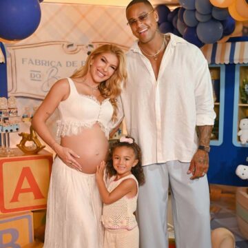 Léo Santana brinca sobre a escolha do nome do segundo filho: “Me faz passar por cada coisa”