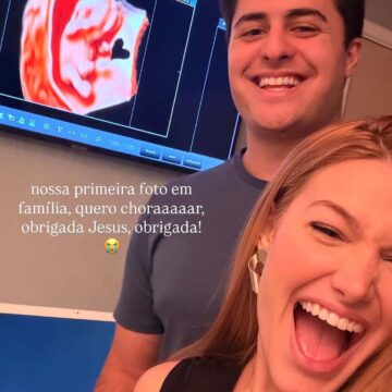 Grávida, nora de Elaine Mickely e Cesar Filho faz ultrassom ao lado do marido e se emociona: “Quero chorar”