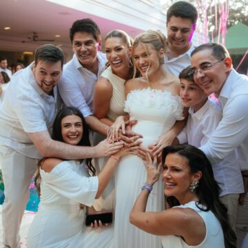 Cesar Filho e Elaine Mickely descobrem sexo do segundo neto e comemoram: “Impossível conter as lágrimas”