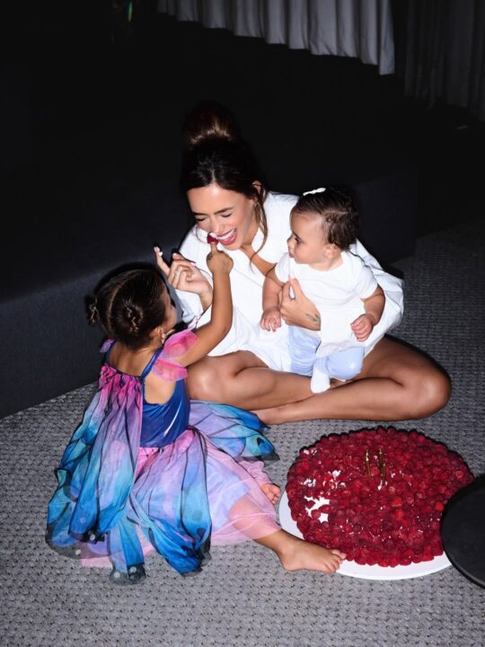 Bruna Biancardi celebra aniversário com as filhas Mavie e Mel; veja fotos