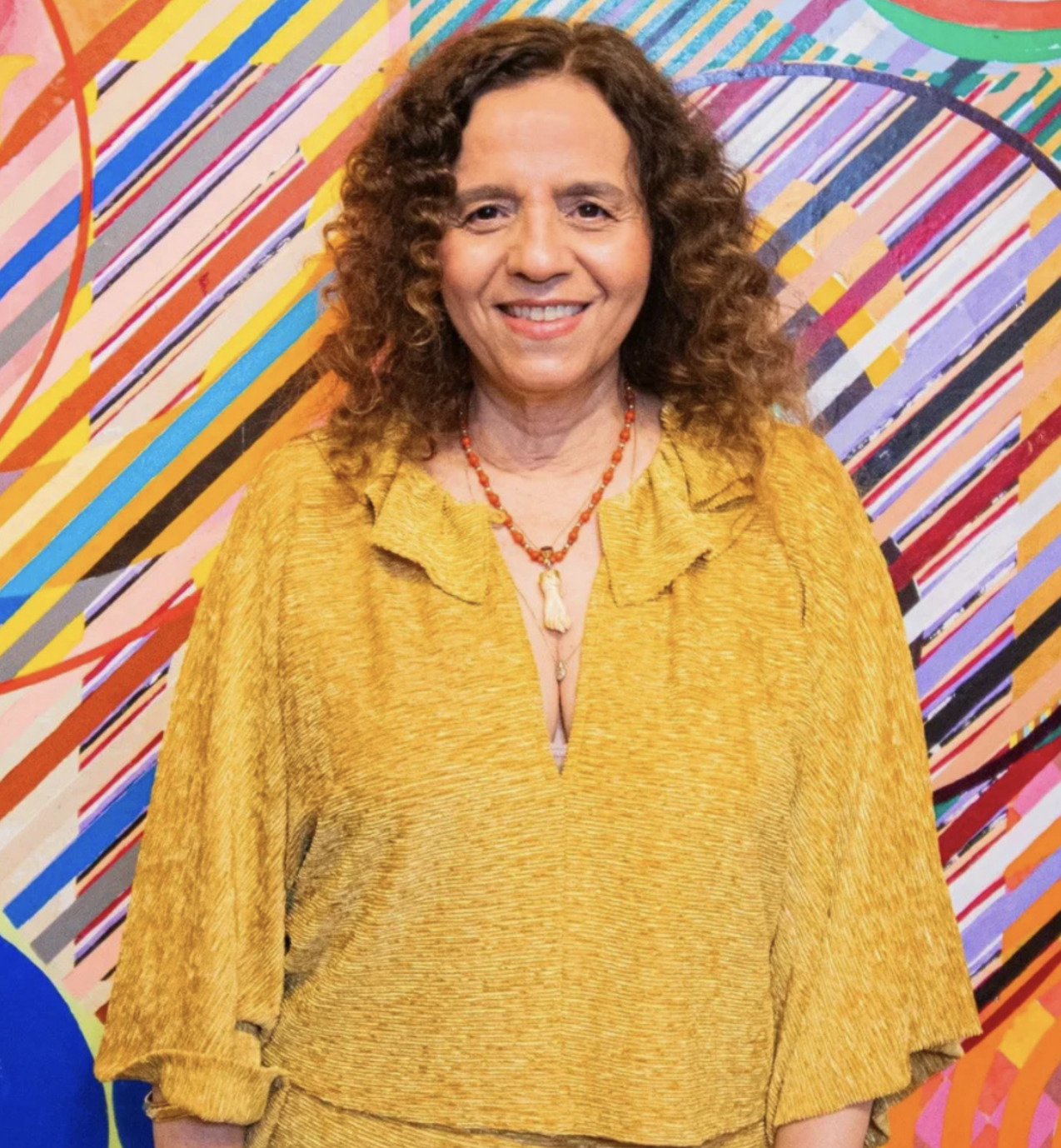 Beatriz Milhazes encerra mostra no Museu de Arte da Bahia com programação especial; confira