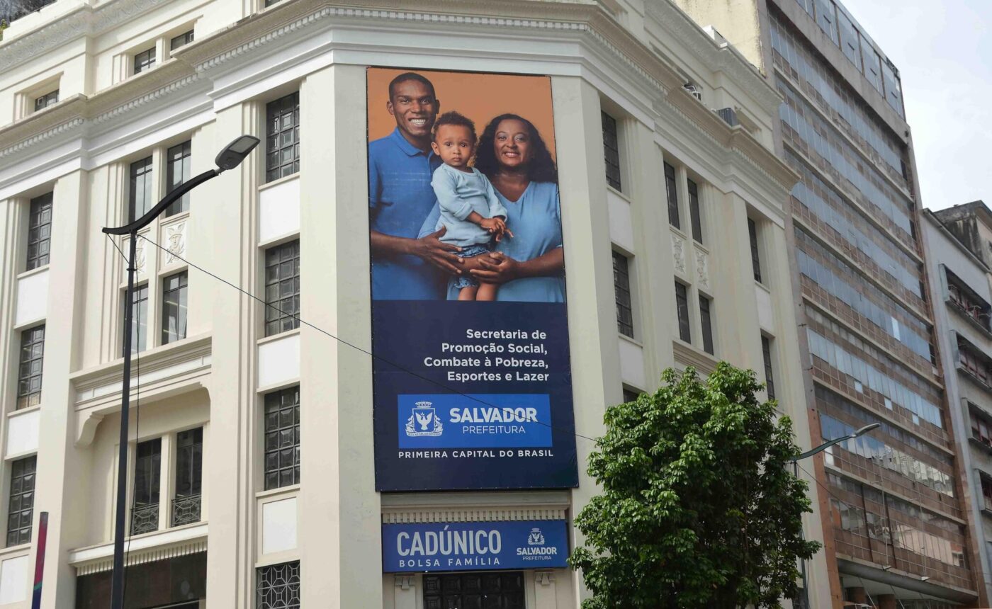 Salvador recebe mutirão de emissão de certidões de nascimento e casamento