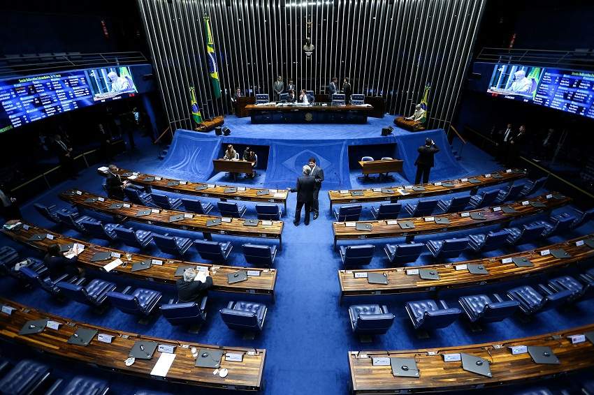 Relatório contra Moraes, Toffoli e Gilmar é derrubado em votação na CPI do Crime Organizado