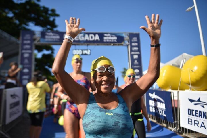 Salvador recebe competição mundial de natação em águas abertas com atletas de 11 países