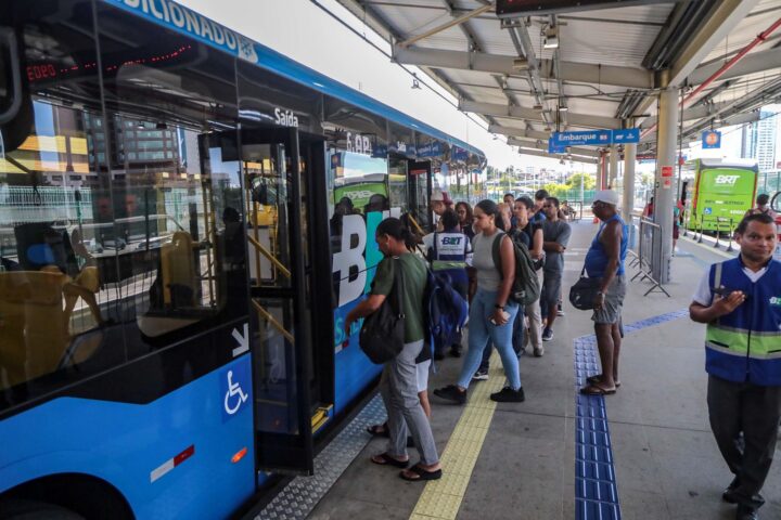 Prefeitura testa linha estendida do BRT Salvador para evento na Fonte Nova nesta sexta-feira (3)