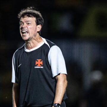 Fernando Diniz é o novo técnico do Corinthians