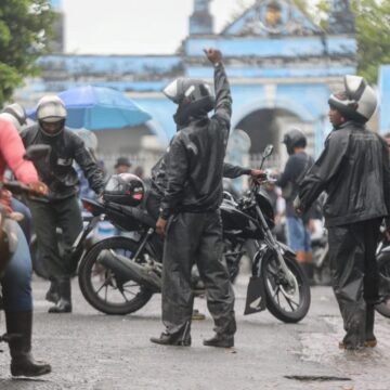 Nova lei multa em R$ 2 mil quem agredir entregadores e motoboys em Salvador