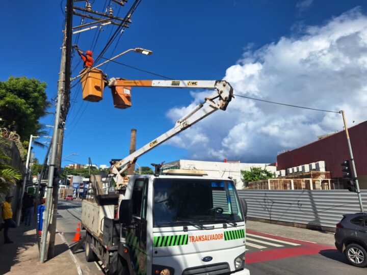 Semáforos vandalizados geram mais de R$ 1 milhão de prejuízo em Salvador