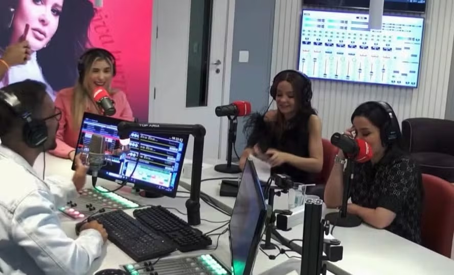 Maraisa se irrita e dá bronca na irmã Maiara ao vivo: ‘Está me incomodando’