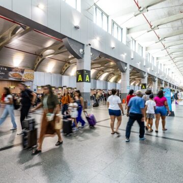 Anac lança canal direto para reclamações contra companhias aéreas; confira