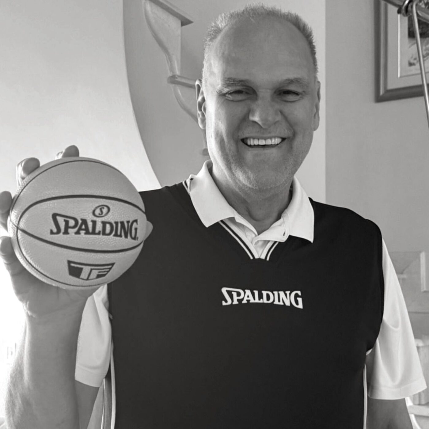 Entenda os sinais do câncer cerebral, doença que acometeu Oscar Schmidt