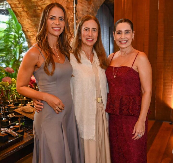 Carla Amorim inicia celebração de 35 anos e lança coleção durante almoço em Salvador; veja fotos