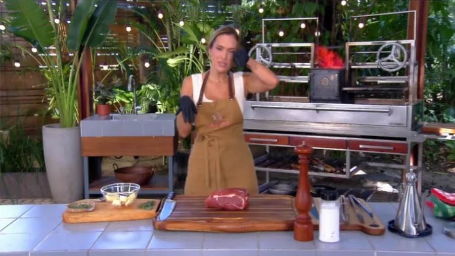 Apresentadora da Globo passa sufoco ao vivo: ‘Tá queimando’