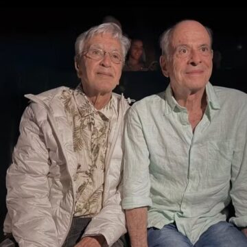 Caetano Veloso prestigia show de Marina Lima no Rio ao lado de Ney Matogrosso: ‘Grandes amigos’