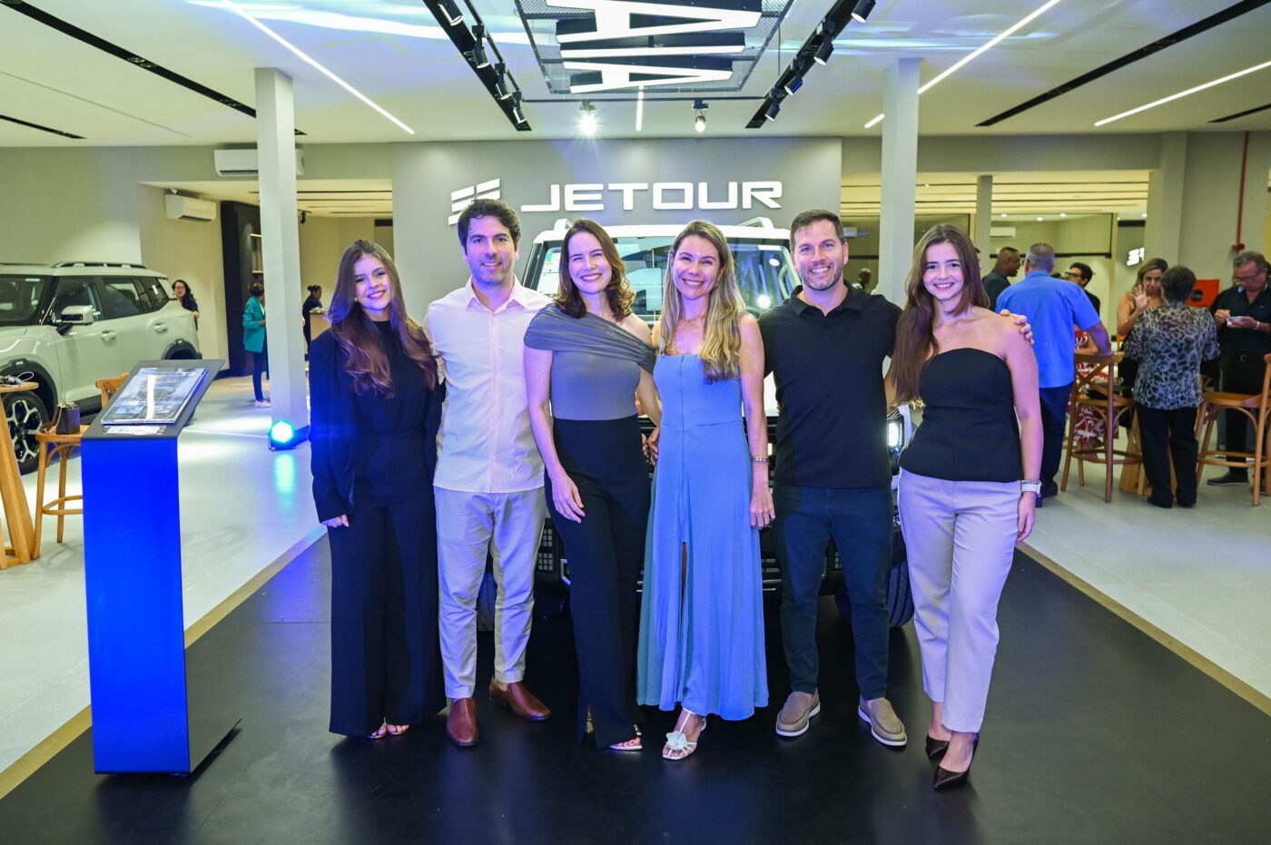 Isabela Maria Gonzalez, Diego Fraiz, Elisa Maria Araújo, Juliana Camilo, Felipe Fraiz e Paloma Gonzalez