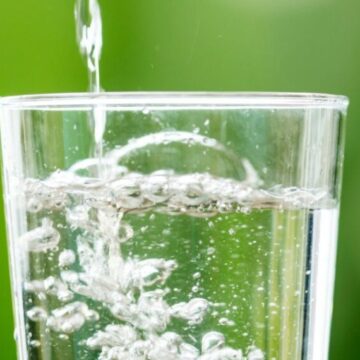 Projeto quer obrigar bares e restaurantes a oferecer água gratuita aos clientes