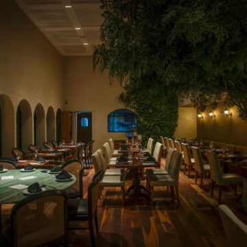 Tradicional restaurante italiano, Alfredo’Ro reinaugura em Ondina após reforma; veja como ficou