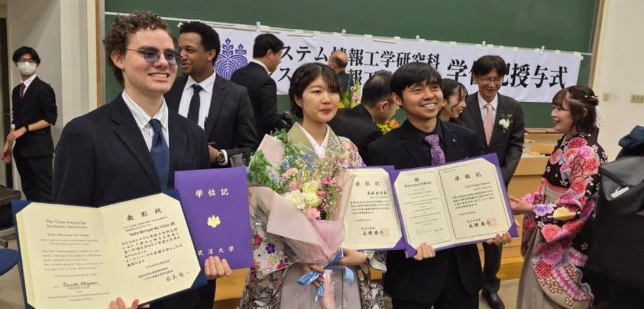 Ex-aluno do Vieira, pesquisador baiano Pedro Valois se torna PhD em universidade no Japão