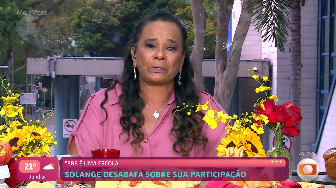 Solange Couto chora ao vivo e pede perdão por falas no BBB 26: ‘Foram terríveis’