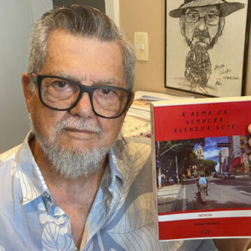 Livro que celebra a história da Avenida Sete é lançado em Salvador