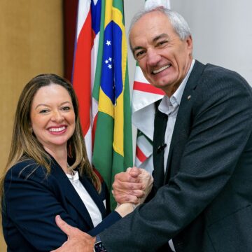 Paulo Cavalcanti é eleito presidente da FACEB; Isabela Suarez ocupa a vice-presidência